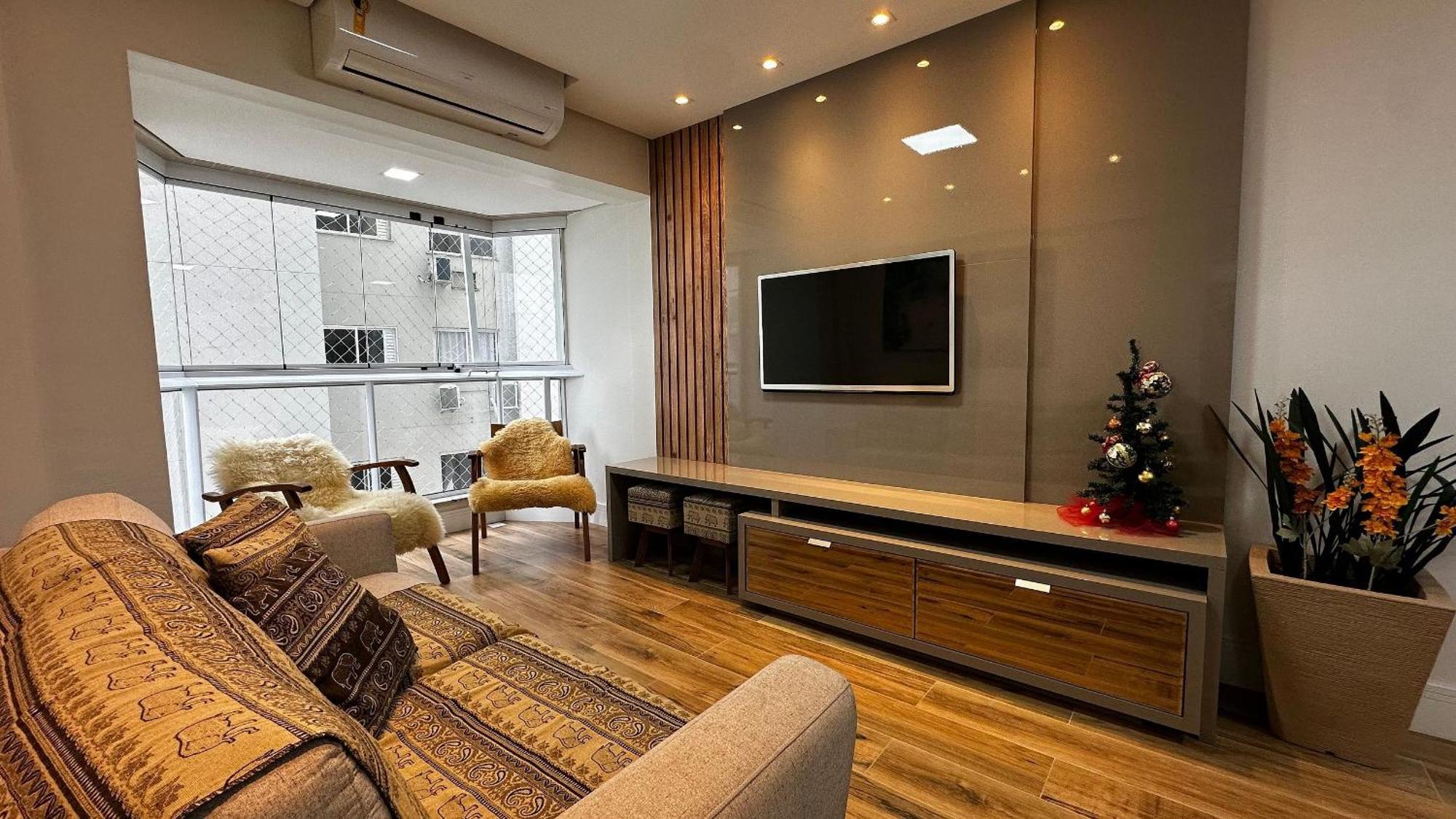 Apartamento Ms05- 2 Quartos| Quadra Mar| Tela Protecao| Centro