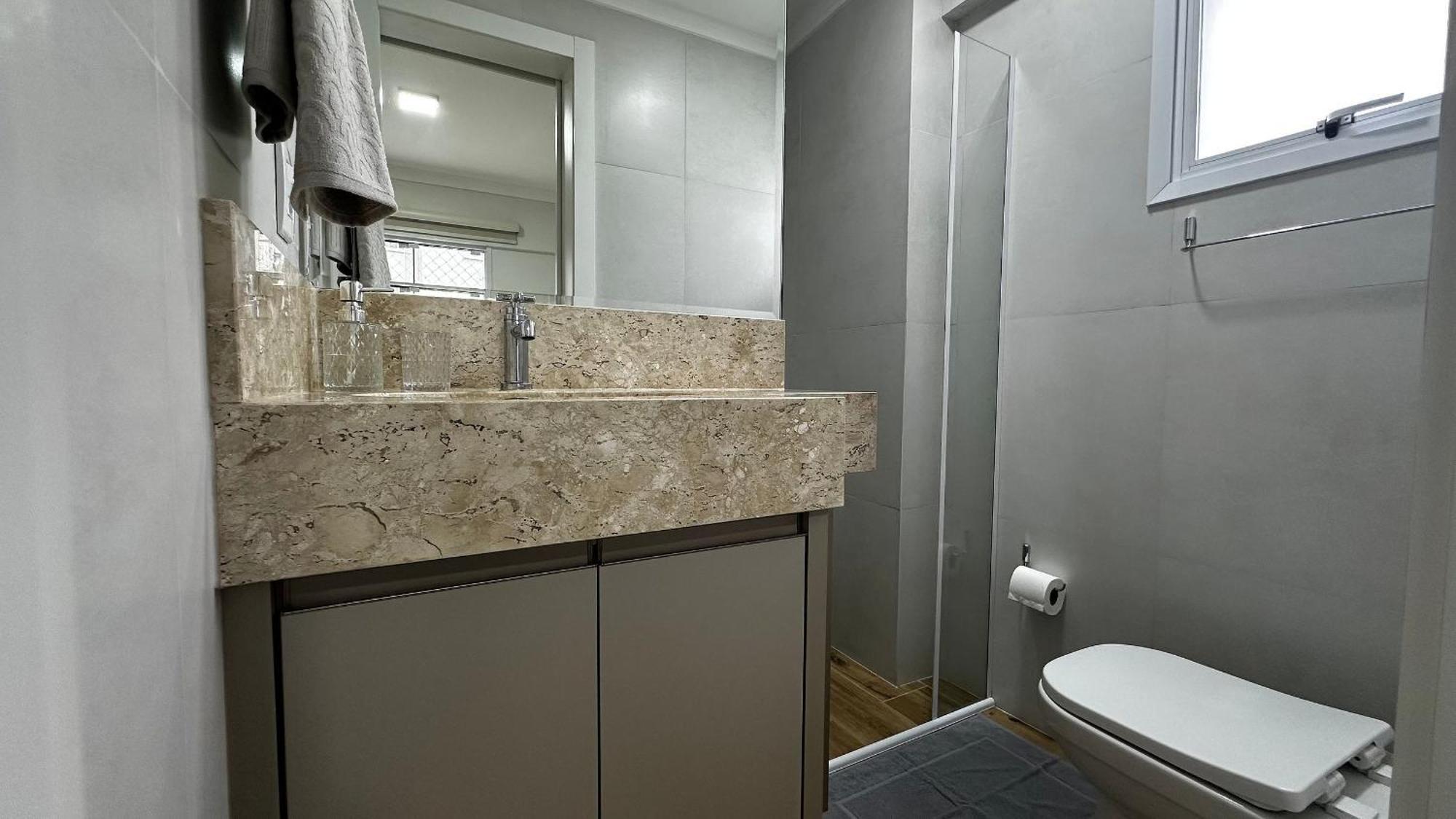 Ms05- 2 Quartos| Quadra Mar| Tela Protecao| Centro Apartamento
