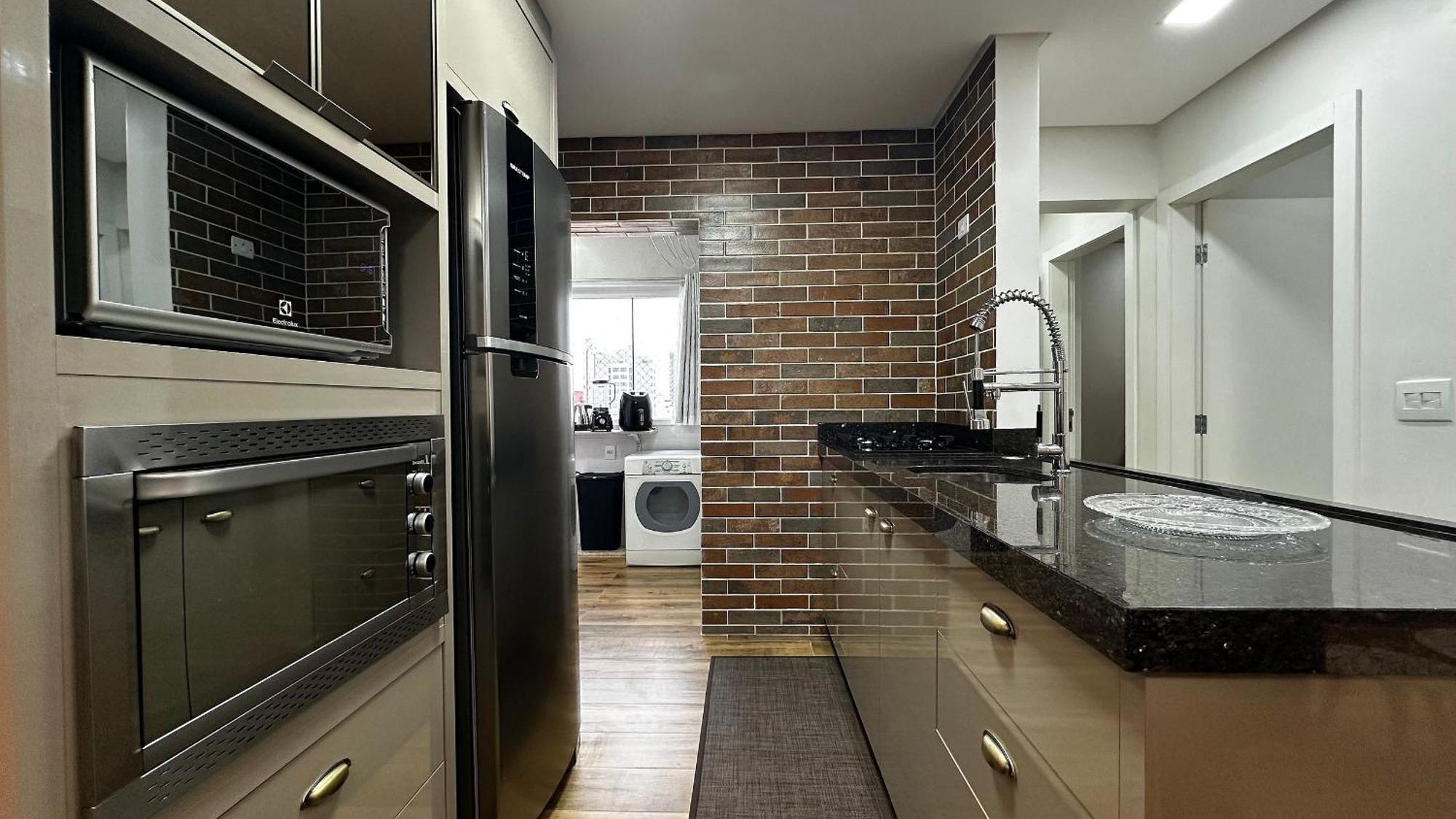 Apartamento Ms05- 2 Quartos| Quadra Mar| Tela Protecao| Centro