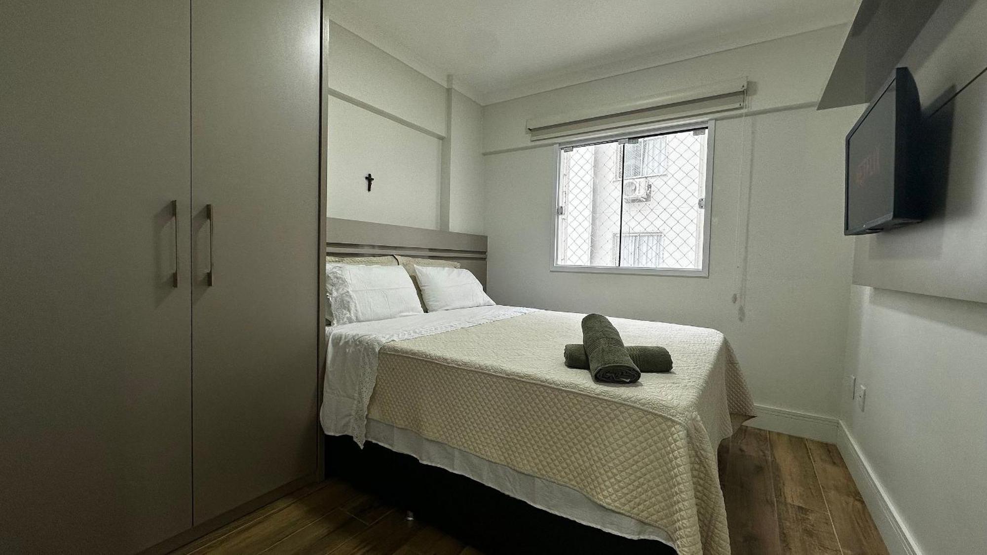 Ms05- 2 Quartos| Quadra Mar| Tela Protecao| Centro Apartamento